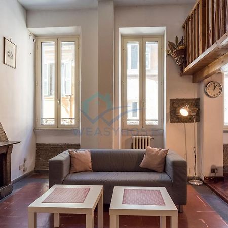 Apartmán Warm Nest In The Old Building Of Piazza Navona Řím Exteriér fotografie