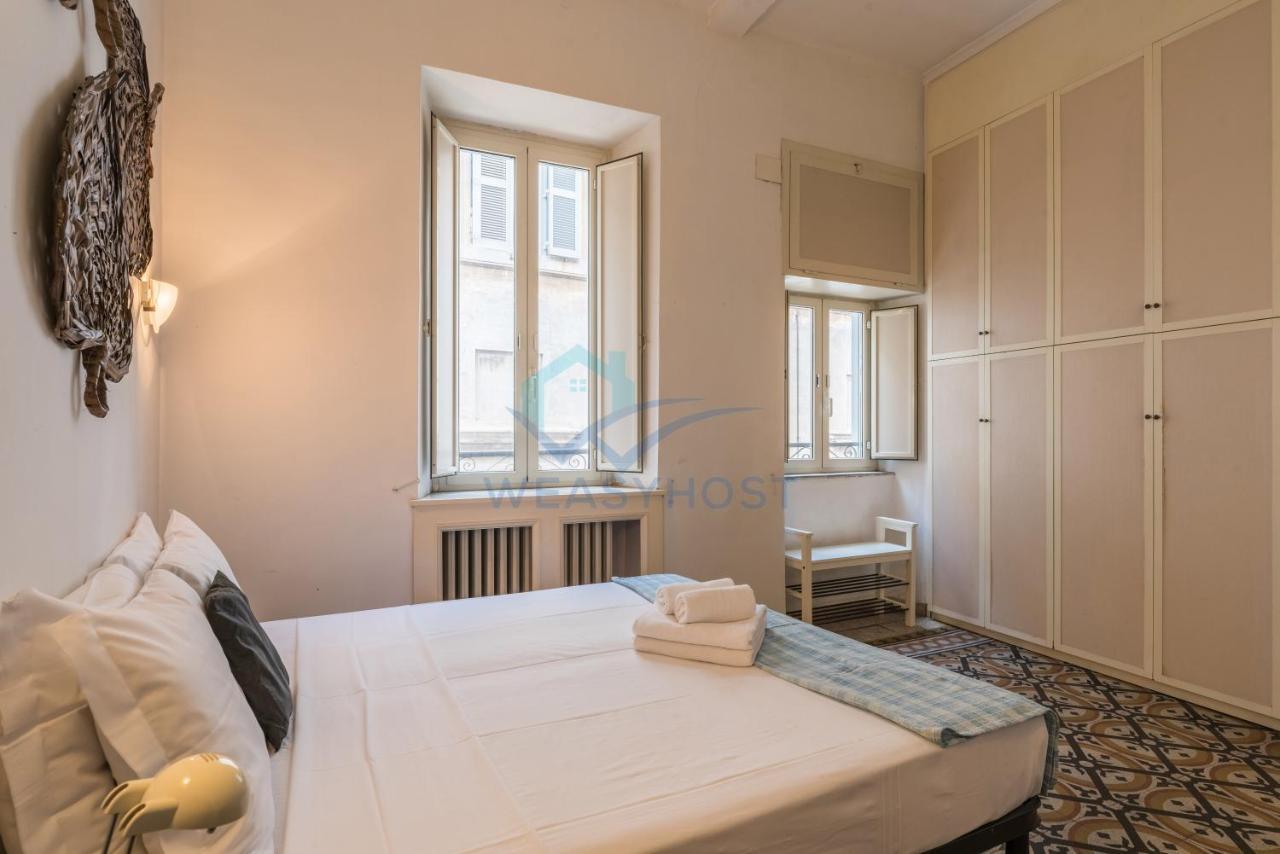 Apartmán Warm Nest In The Old Building Of Piazza Navona Řím Exteriér fotografie