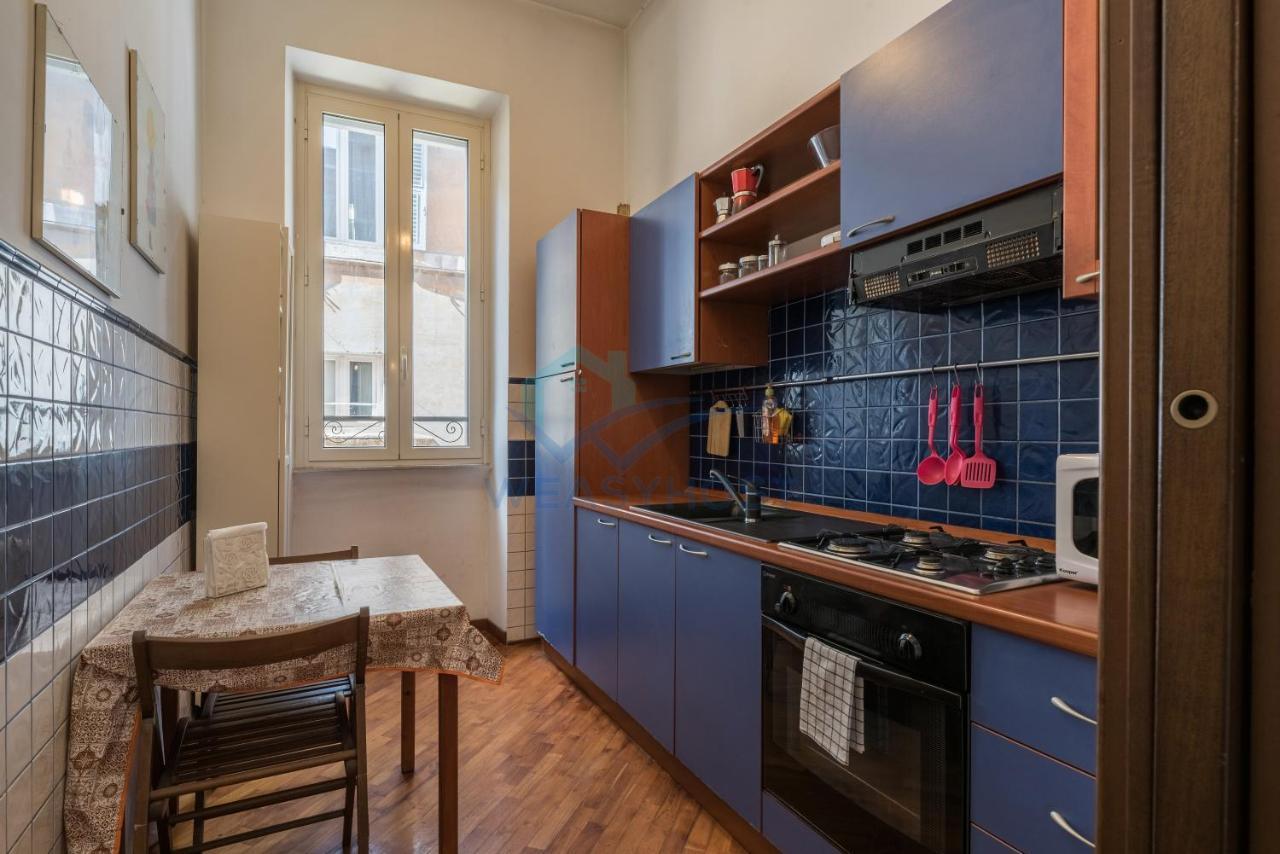 Apartmán Warm Nest In The Old Building Of Piazza Navona Řím Exteriér fotografie